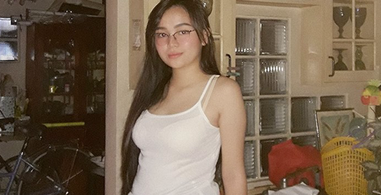Makulay Talaga Ang Kiffy Ni Rhianna!