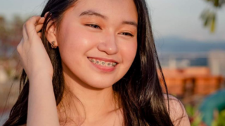 Nag Ala Model Si Claris Pag Tapos Pina Kita Niya Ang Kaniyang Magandang Katawan